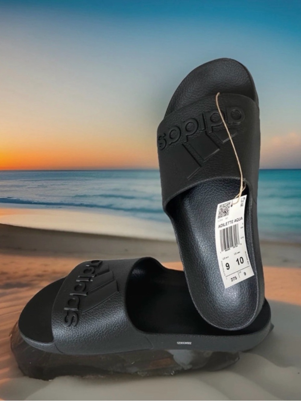 Adidas Men’s Size 9 Adilette Aqua Slide Sandals. Black. New with Tags